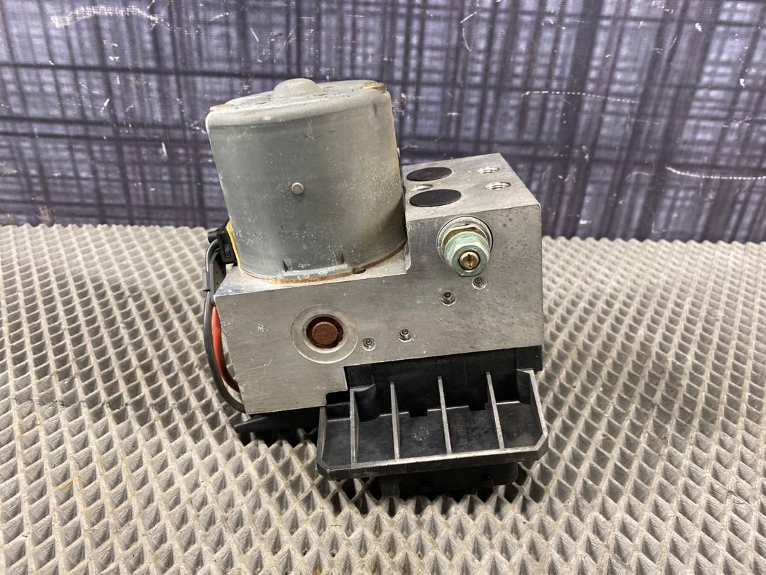 Блок ABS, 2100 рублей, Красноярск