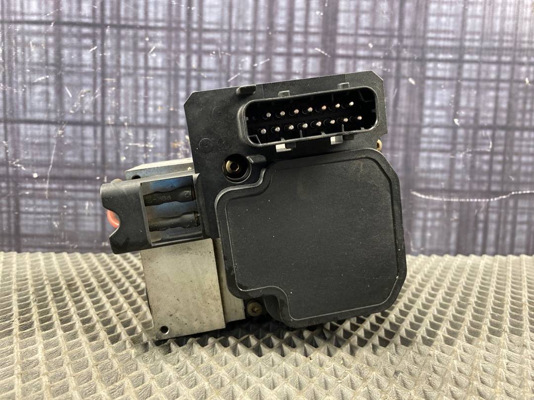 Блок ABS, 2100 рублей, Красноярск