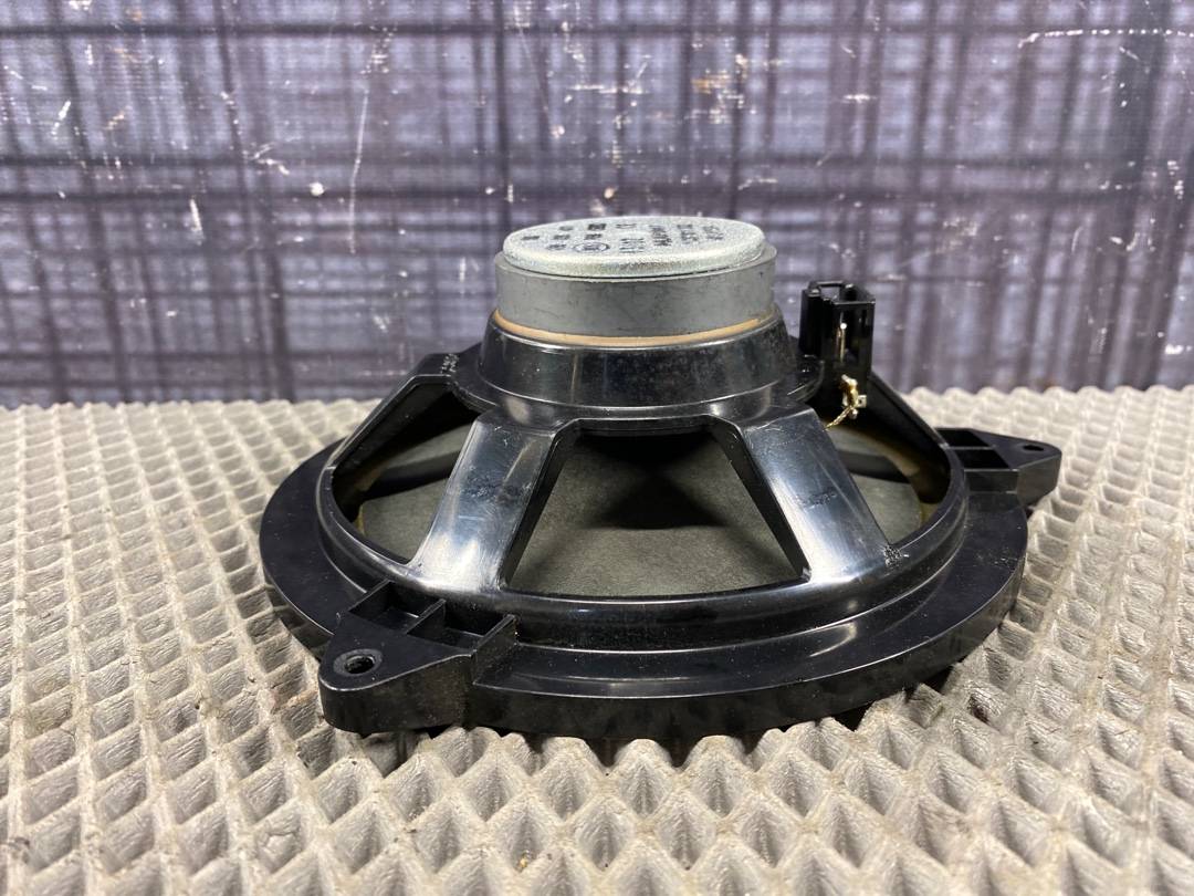 Динамик, 600 рублей, Красноярск