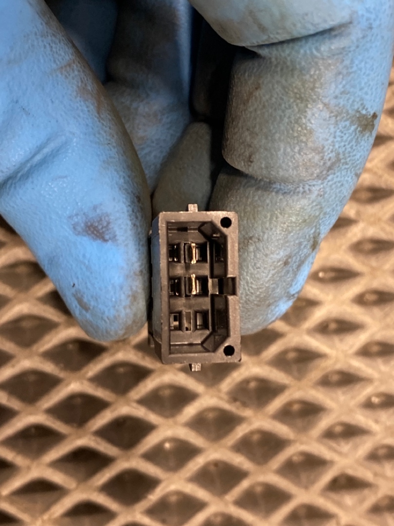 Динамик, 330 рублей, Красноярск