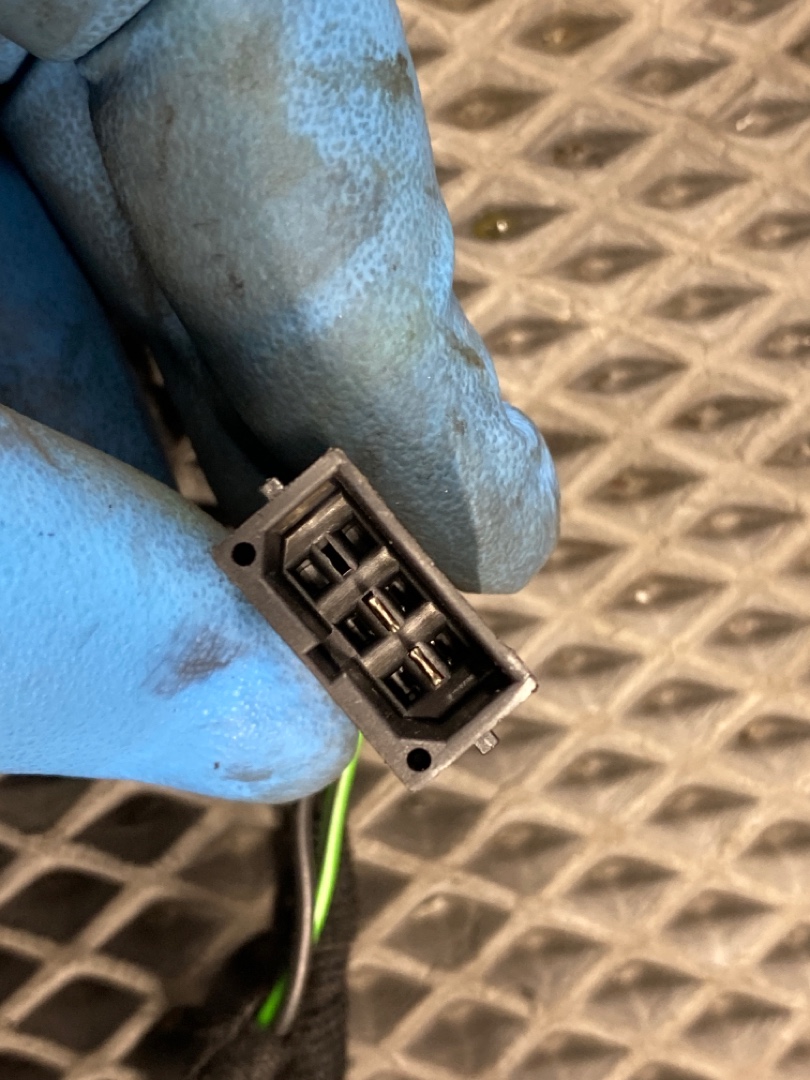 Динамик, 330 рублей, Красноярск