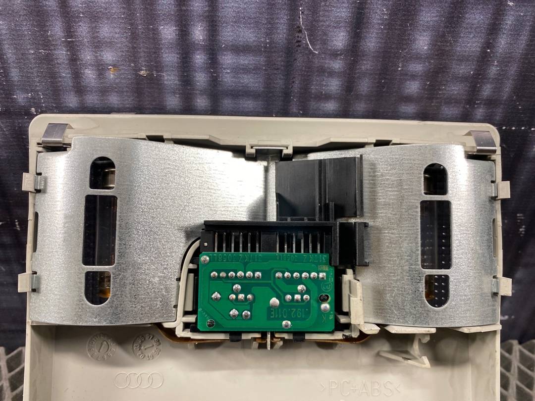 Плафон салона, 420 рублей, Красноярск