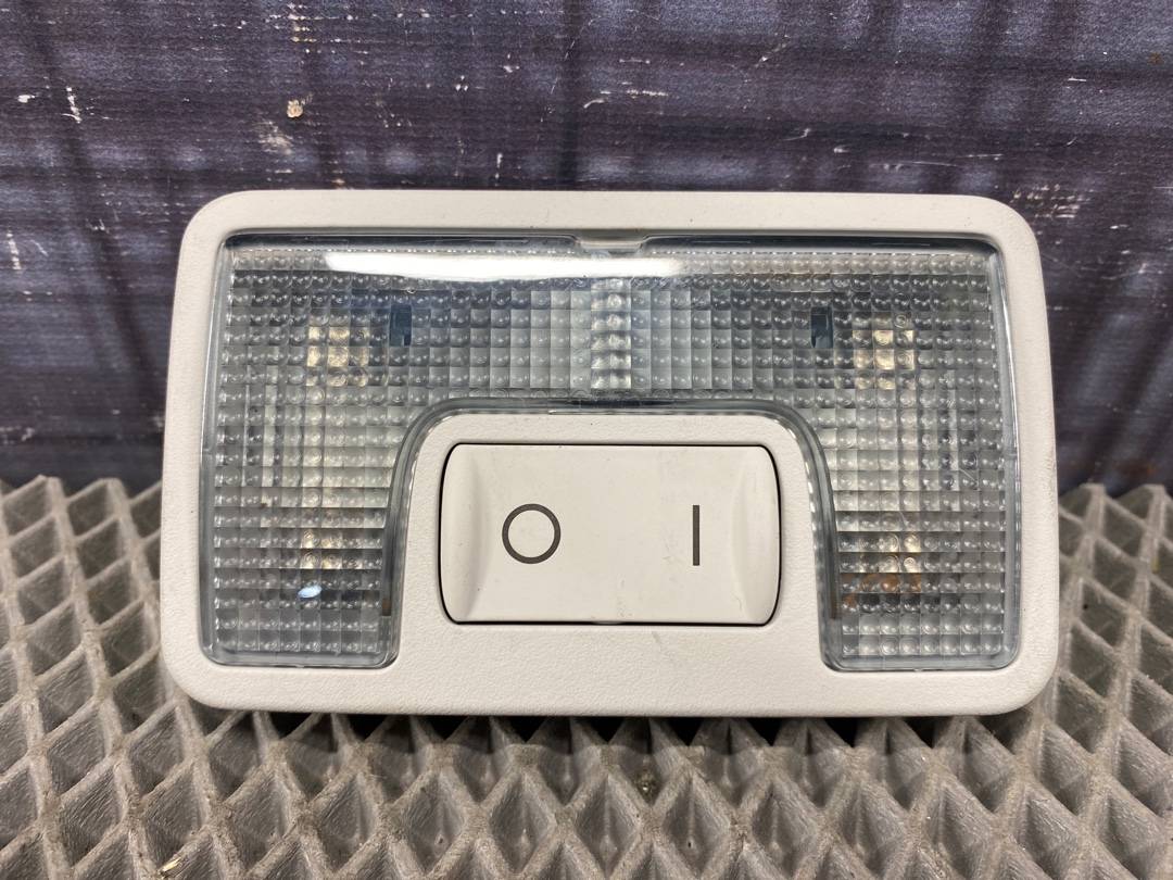 Плафон салона, 300 рублей, Красноярск