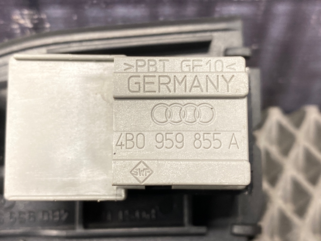 Кнопка стеклоподъемника, 330 рублей, Красноярск