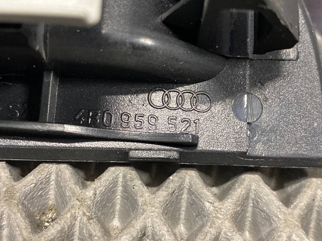 Кнопка стеклоподъемника, 330 рублей, Красноярск