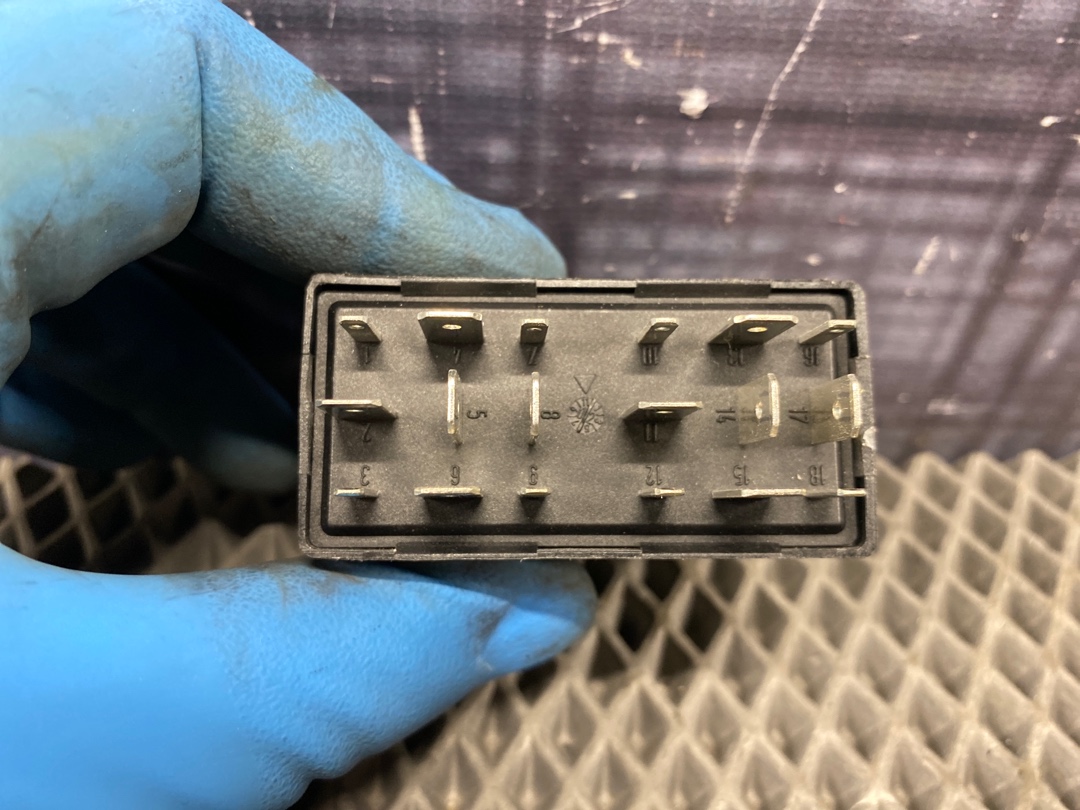 Реле, 300 рублей, Красноярск