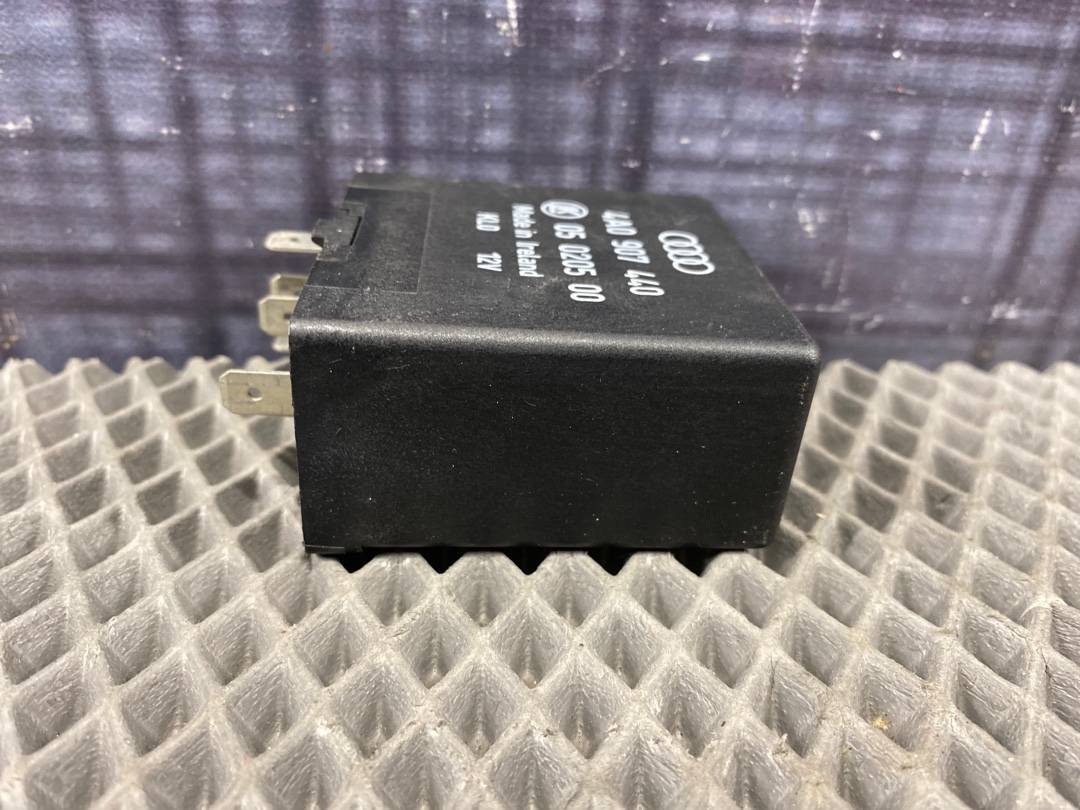 Реле, 300 рублей, Красноярск