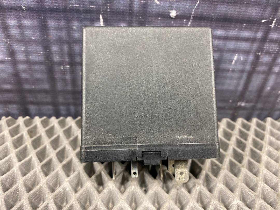 Реле, 300 рублей, Красноярск