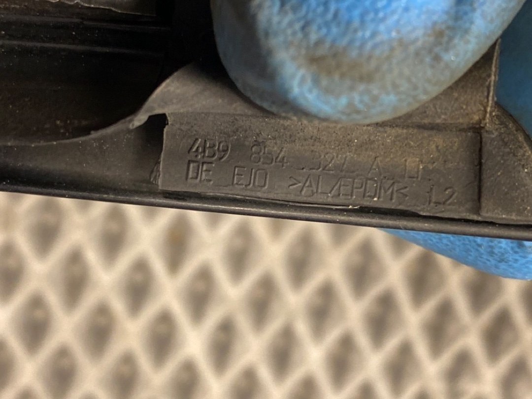 Молдинг лобового стекла, 480 рублей, Красноярск