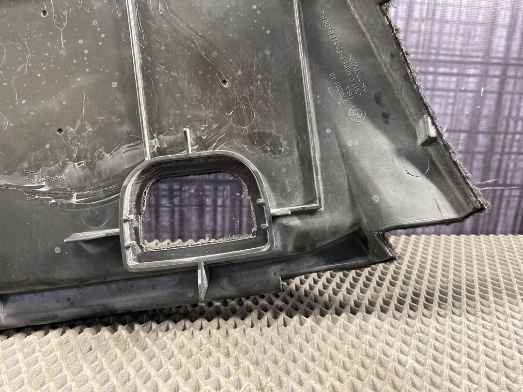 Обшивка багажника, 637 рублей, Красноярск