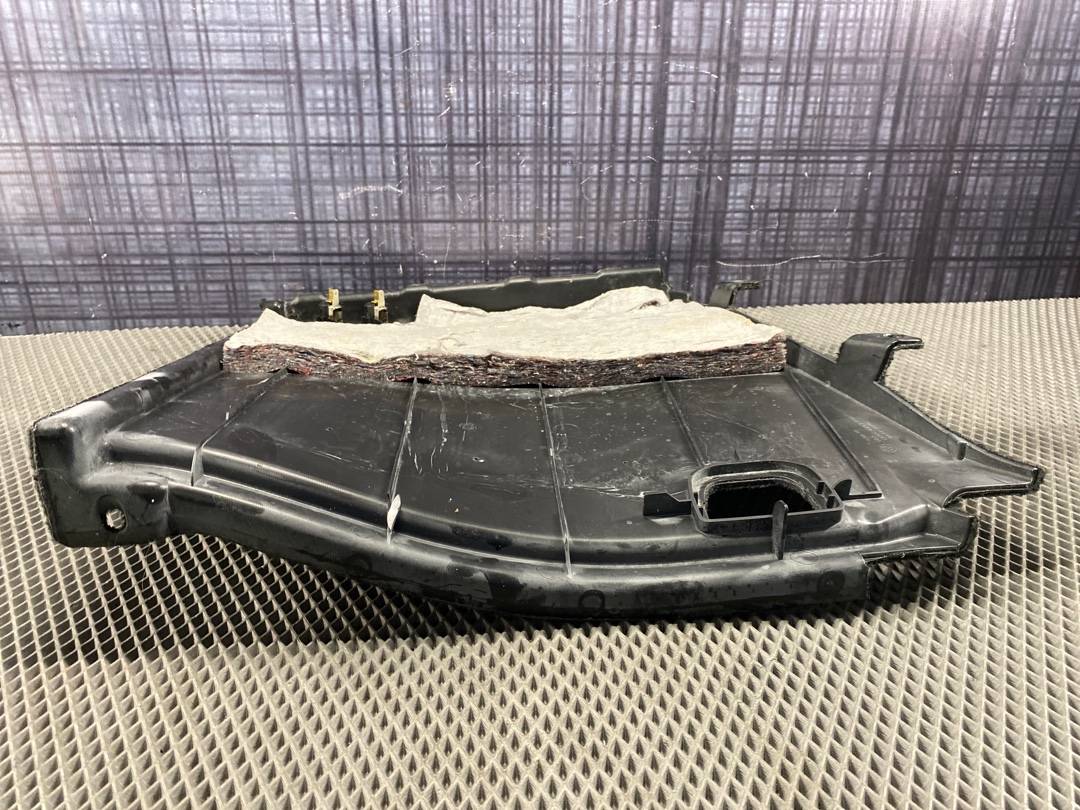 Обшивка багажника, 637 рублей, Красноярск