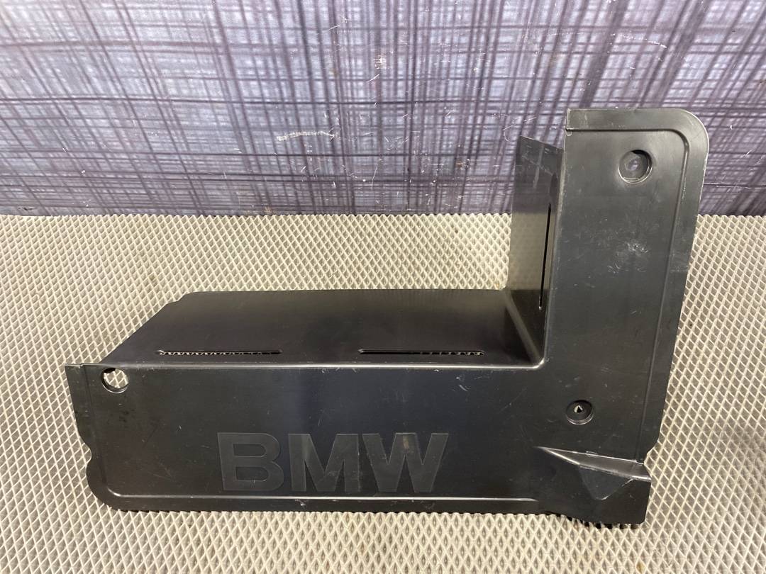 Пластик багажника, 476 рублей, Красноярск