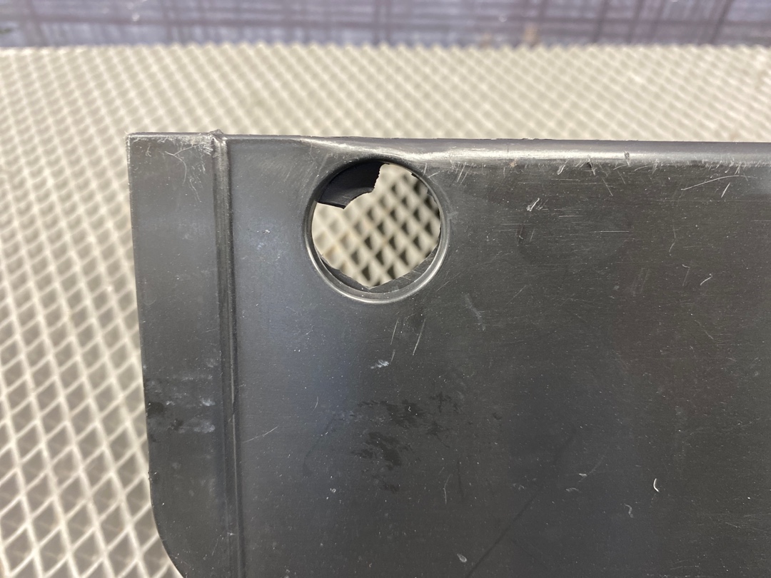 Пластик багажника, 476 рублей, Красноярск