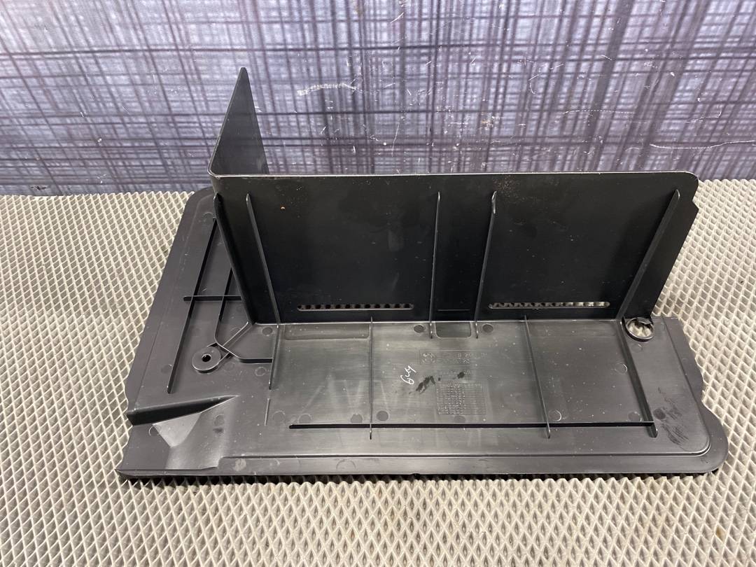 Пластик багажника, 476 рублей, Красноярск