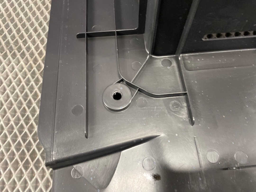 Пластик багажника, 476 рублей, Красноярск