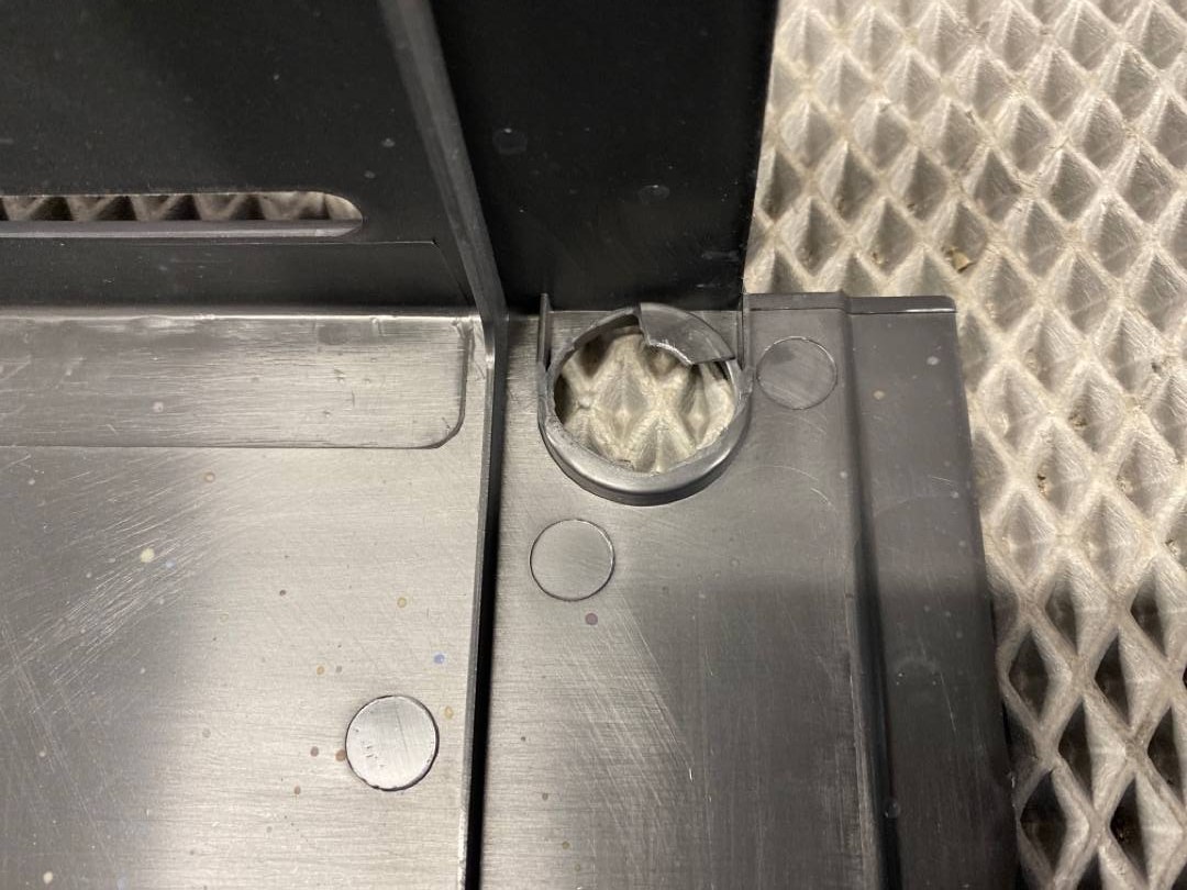 Пластик багажника, 476 рублей, Красноярск