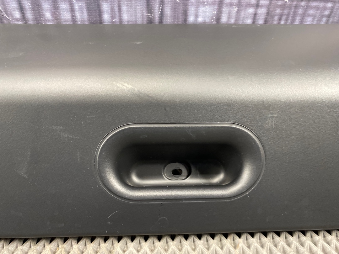 Пластик крышки багажника, 595 рублей, Красноярск