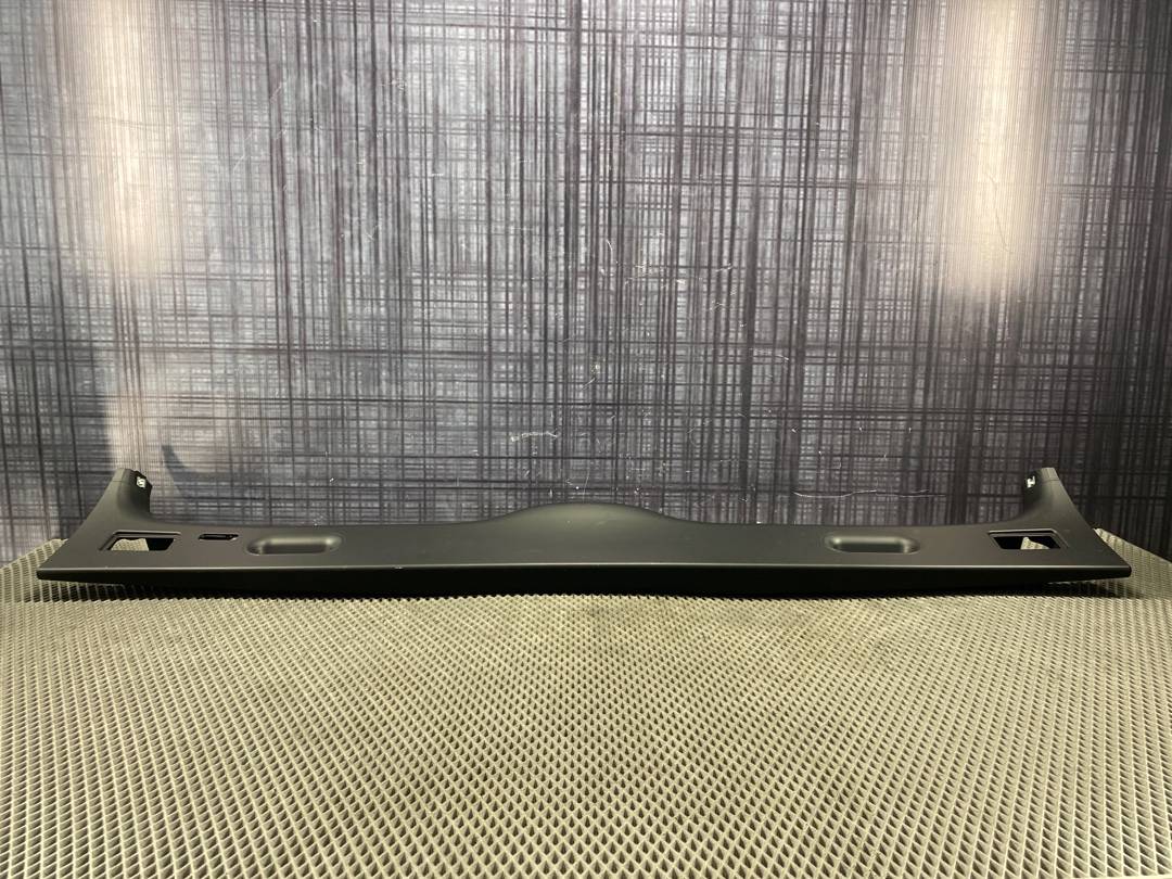 Пластик крышки багажника, 595 рублей, Красноярск