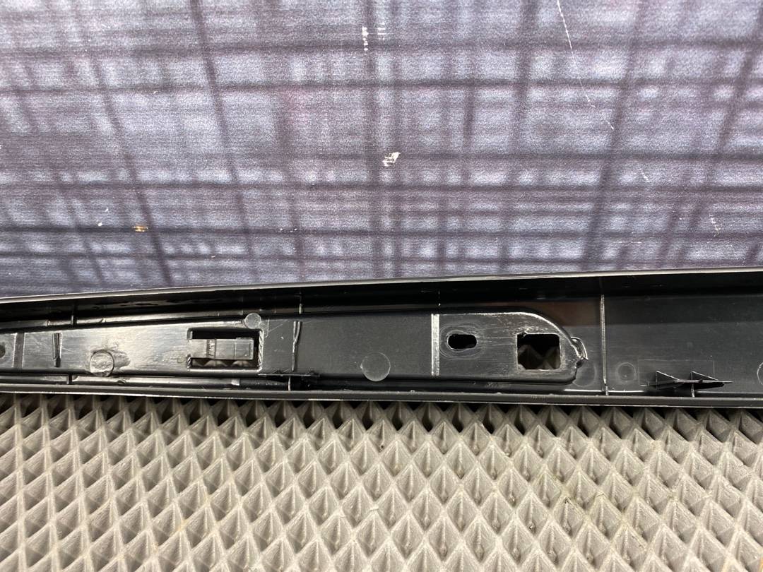 Пластик крышки багажника, 455 рублей, Красноярск