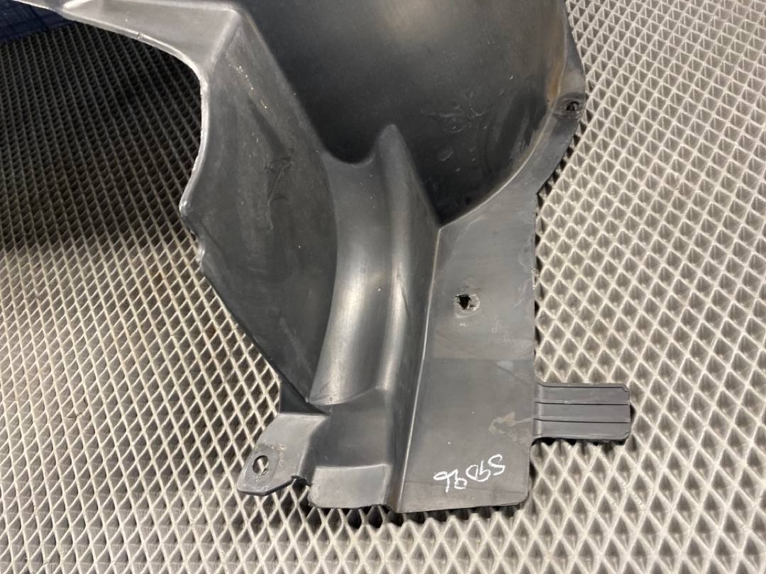 Подкрылок, 784 рублей, Красноярск