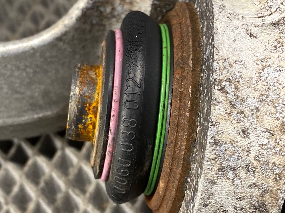 Поворотный кулак, 1841 рублей, Красноярск