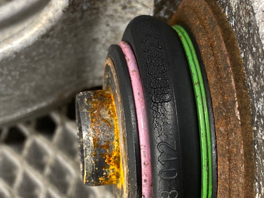 Поворотный кулак, 1841 рублей, Красноярск