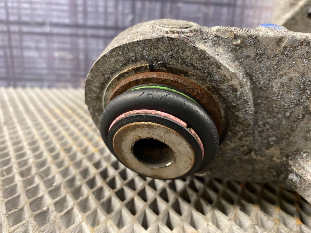 Поворотный кулак, 1841 рублей, Красноярск