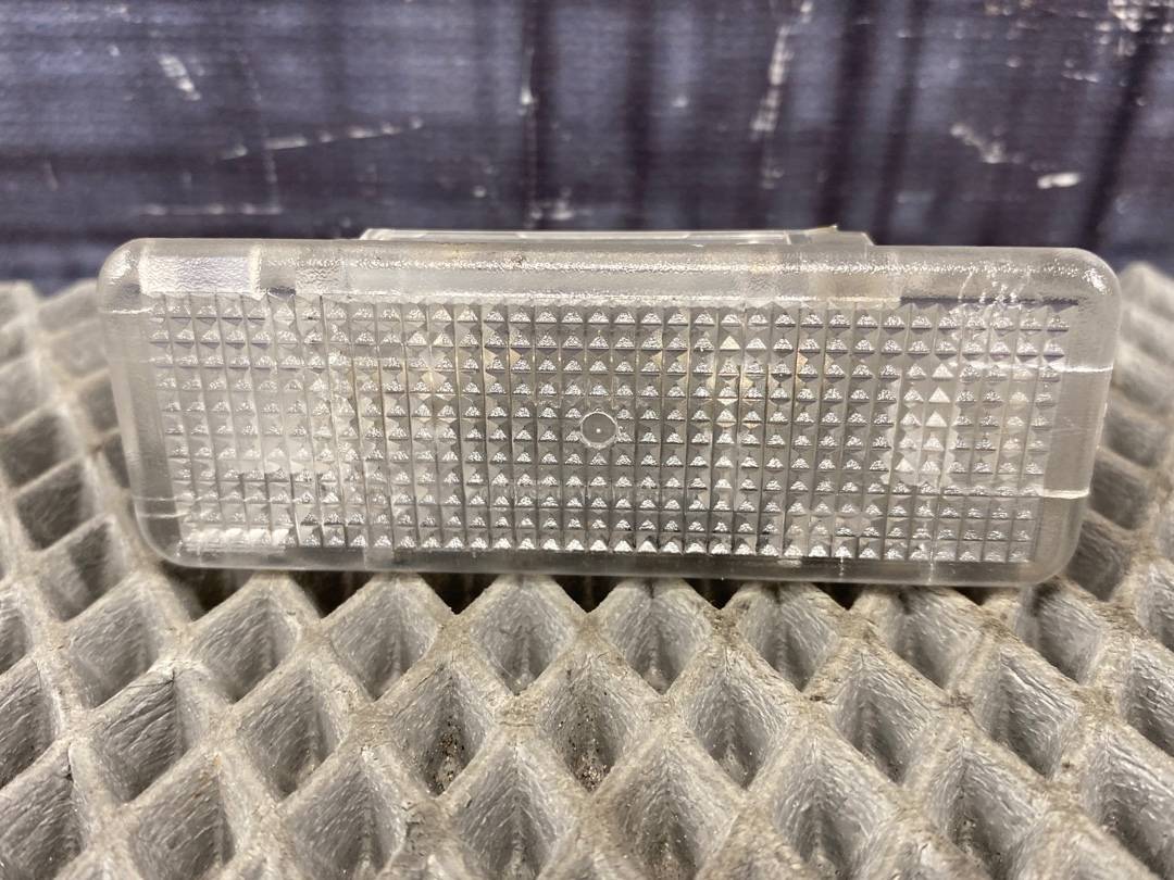 Плафон салона, 266 рублей, Красноярск