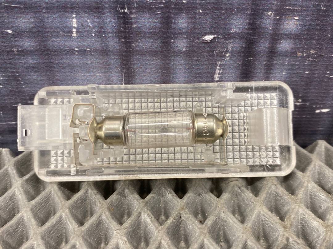 Плафон салона, 266 рублей, Красноярск