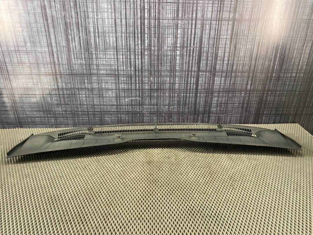 Решетка под лобовое стекло, 1246 рублей, Красноярск