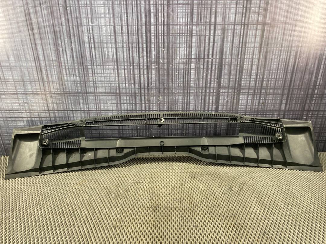 Решетка под лобовое стекло, 1246 рублей, Красноярск