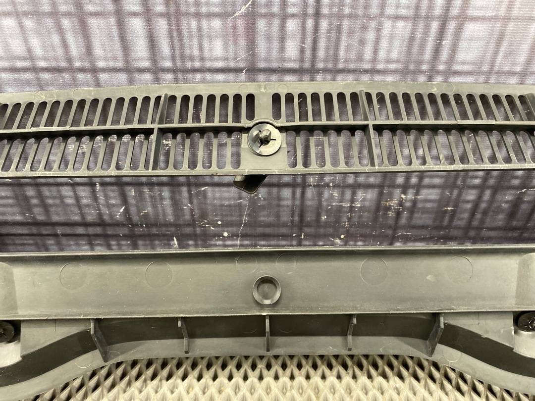 Решетка под лобовое стекло, 1246 рублей, Красноярск