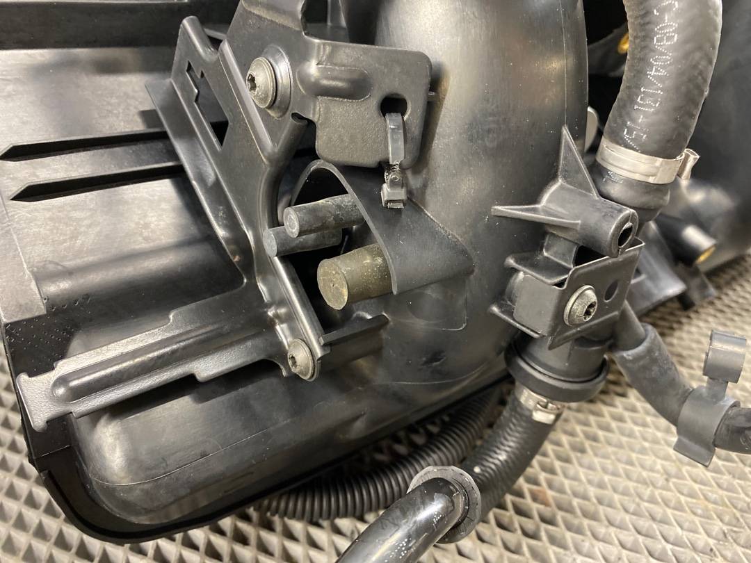 Коллектор впускной, 5852 рублей, Красноярск