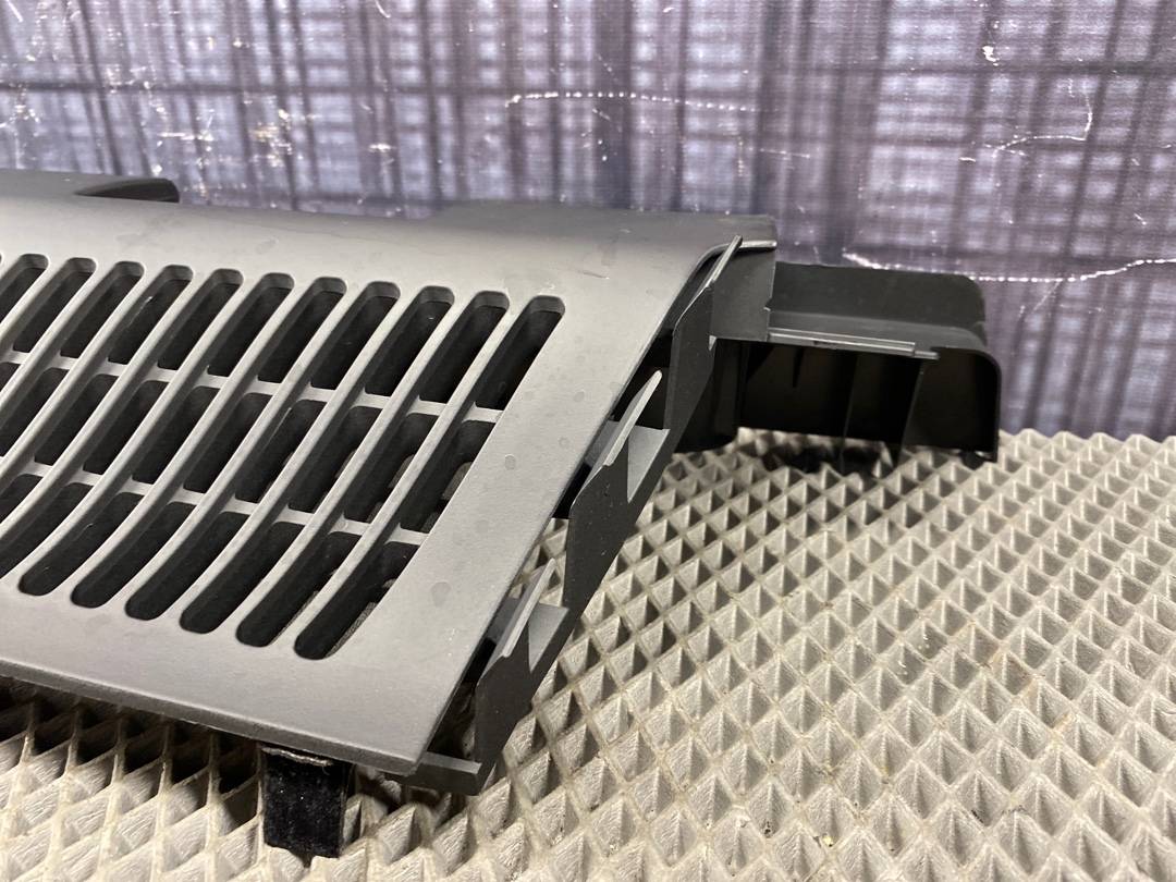 Пластик багажника, 490 рублей, Красноярск