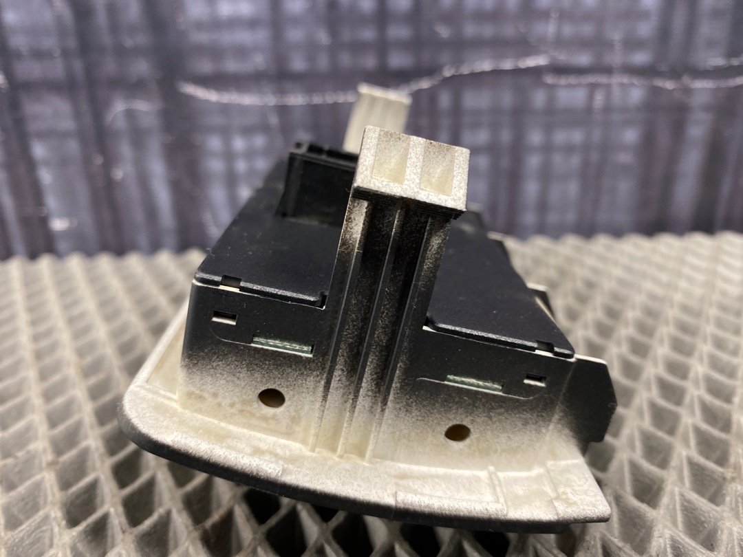 Переключатель света, 1246 рублей, Красноярск