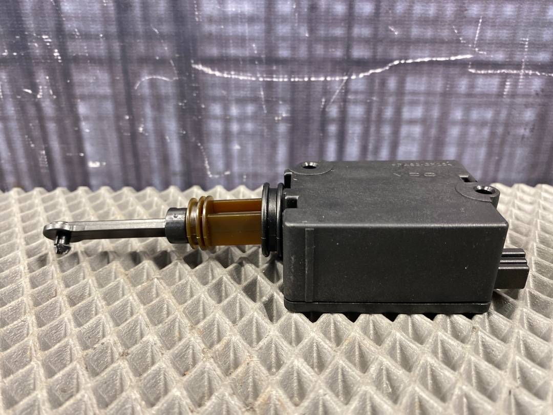 Привод замка багажника, 567 рублей, Красноярск