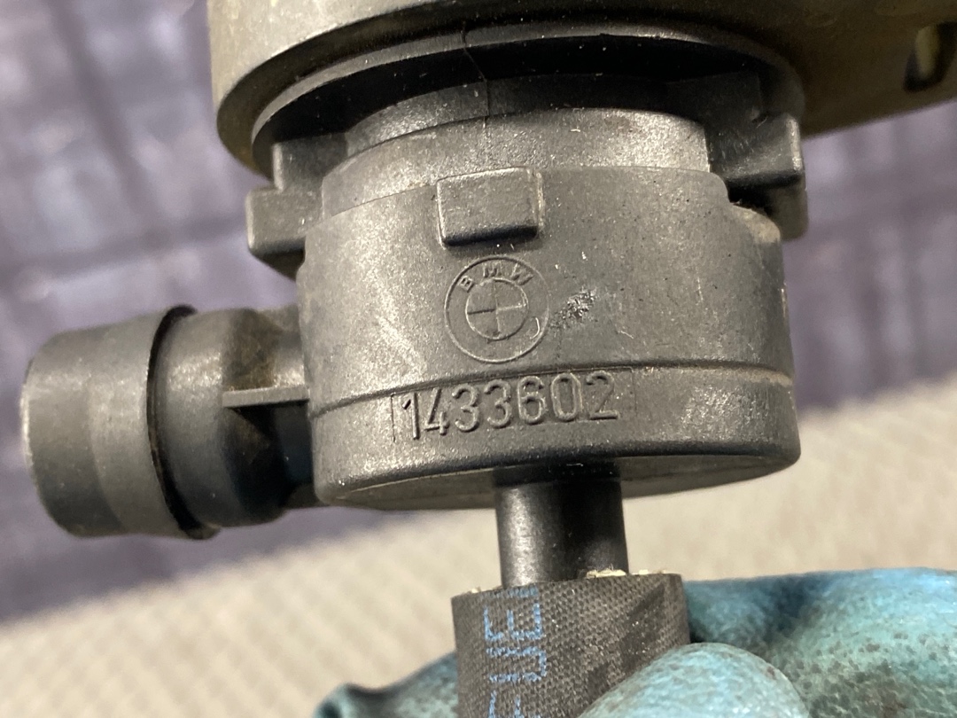 Клапан вентиляции топливного бака, 1050 рублей, Красноярск