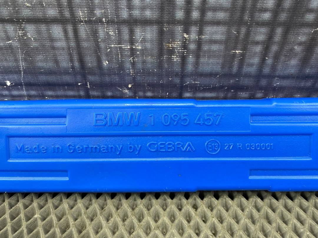 Знак аварийной остановки, 700 рублей, Красноярск