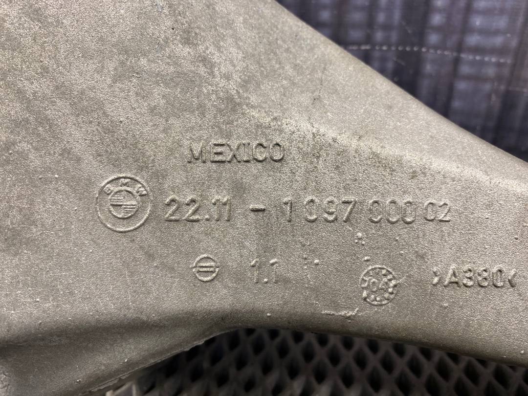 Кронштейн двигателя, 2093 рублей, Красноярск