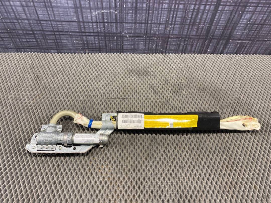 Подушка безопасности, 756 рублей, Красноярск