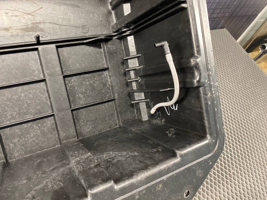 Ниша под аккумулятор, 1050 рублей, Красноярск