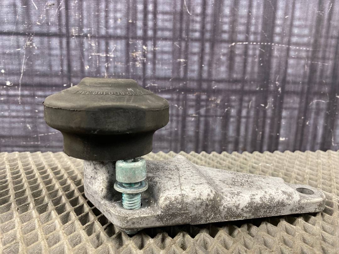 Кронштейн двигателя, 1500 рублей, Красноярск