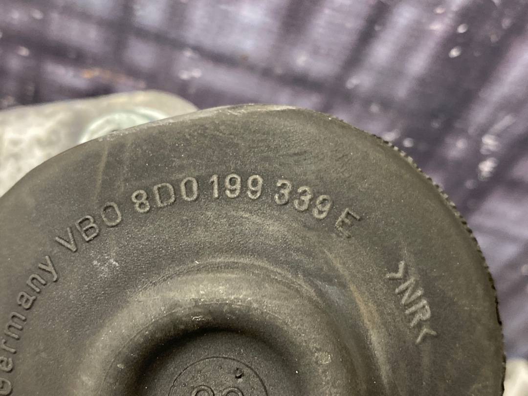 Кронштейн двигателя, 1500 рублей, Красноярск