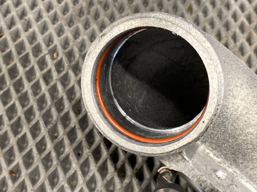 Патрубок интеркуллера, 1300 рублей, Красноярск