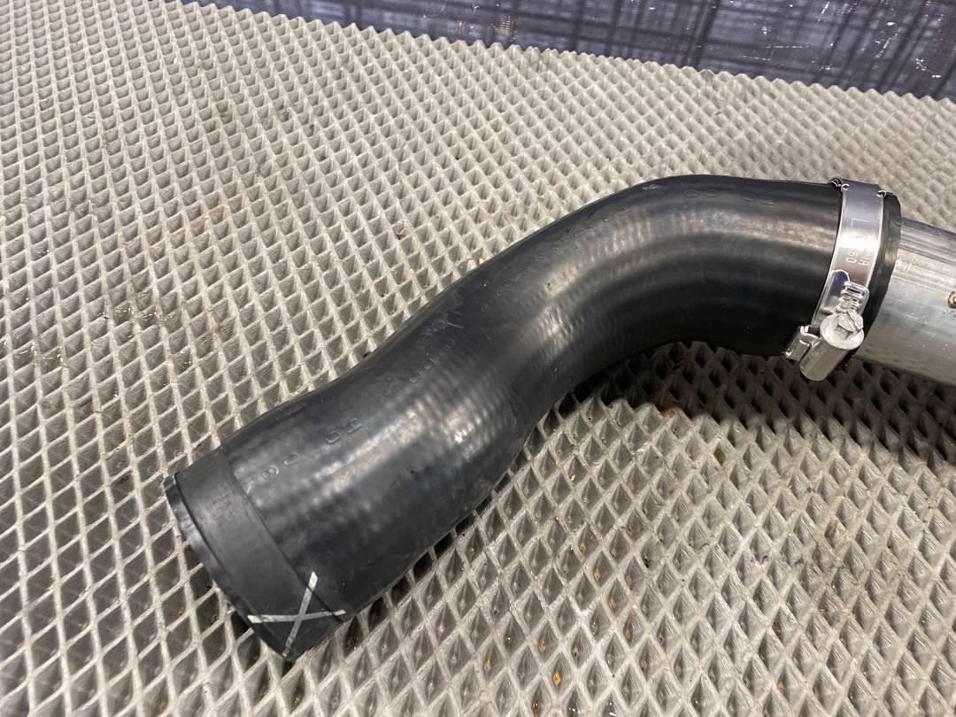 Патрубок интеркуллера, 1350 рублей, Красноярск