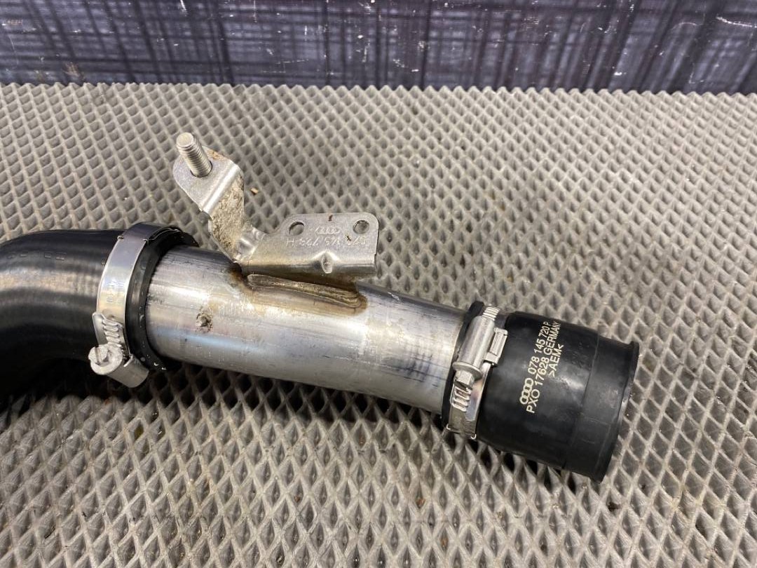 Патрубок интеркуллера, 1350 рублей, Красноярск