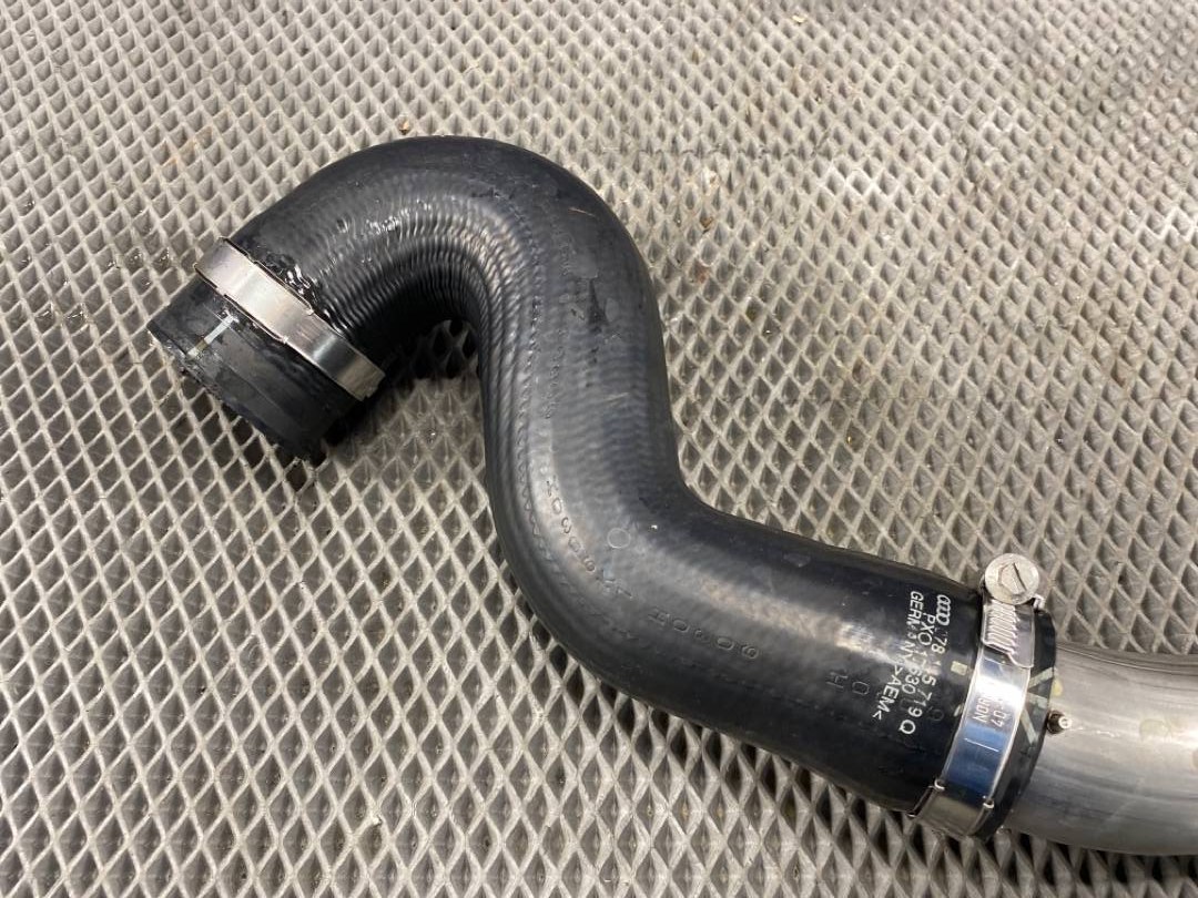 Патрубок интеркуллера, 1350 рублей, Красноярск