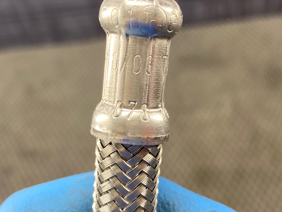 Шланг масляный, 1000 рублей, Красноярск