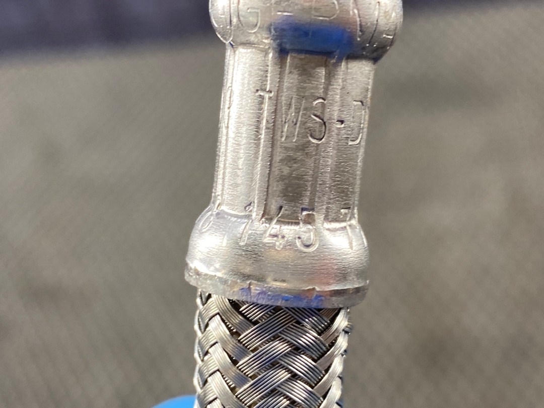 Шланг масляный, 1000 рублей, Красноярск