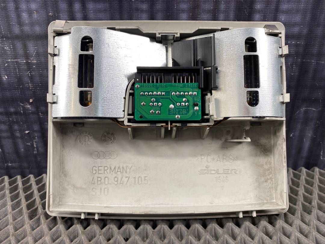 Плафон салона, 700 рублей, Красноярск